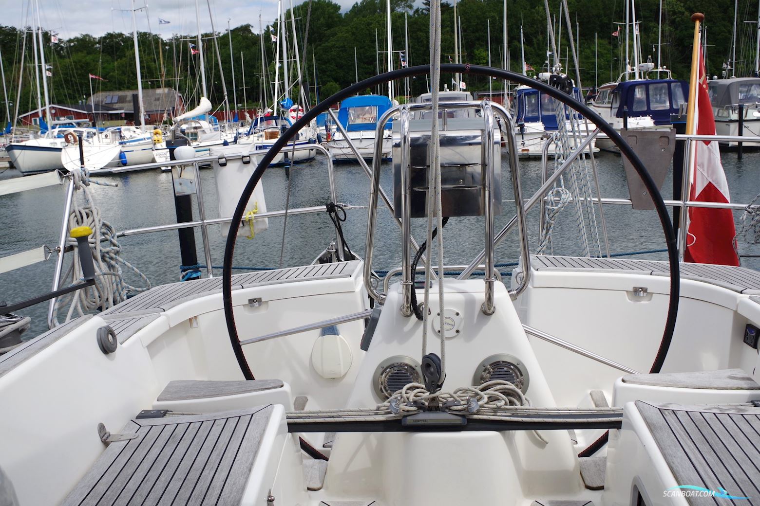 Arcona 370