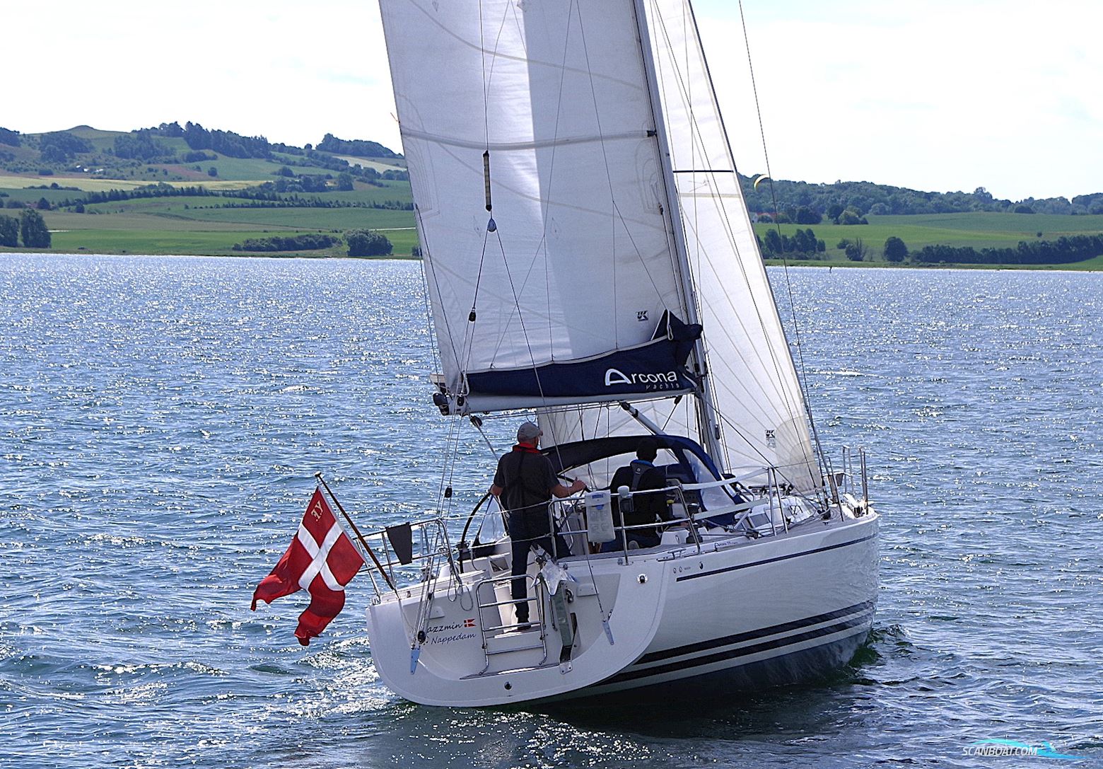 Arcona 370