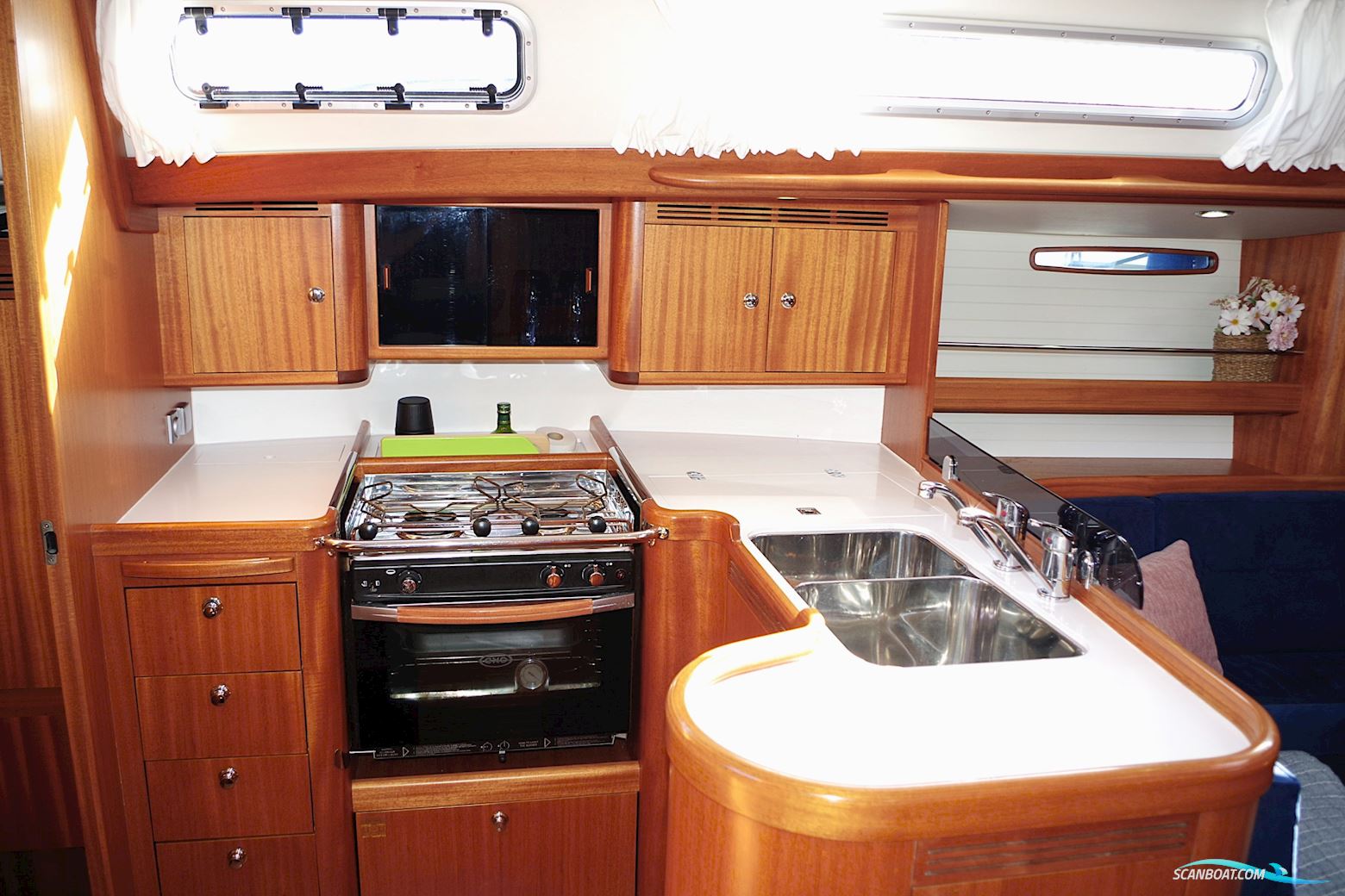 Arcona 430