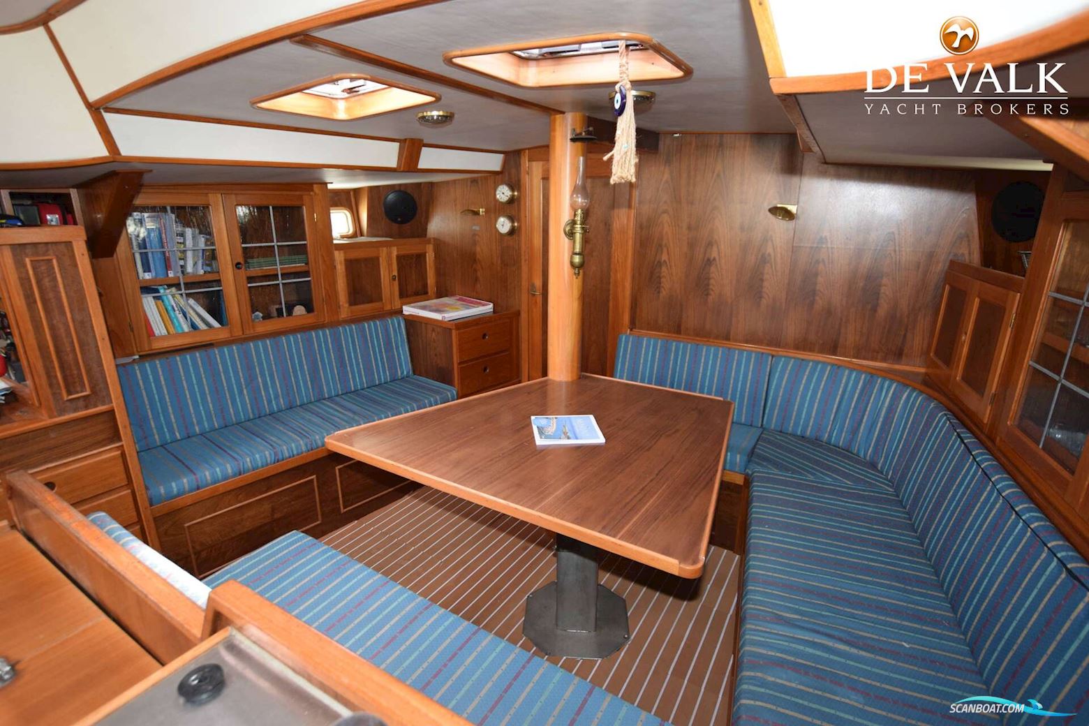 Asante Sloop 50