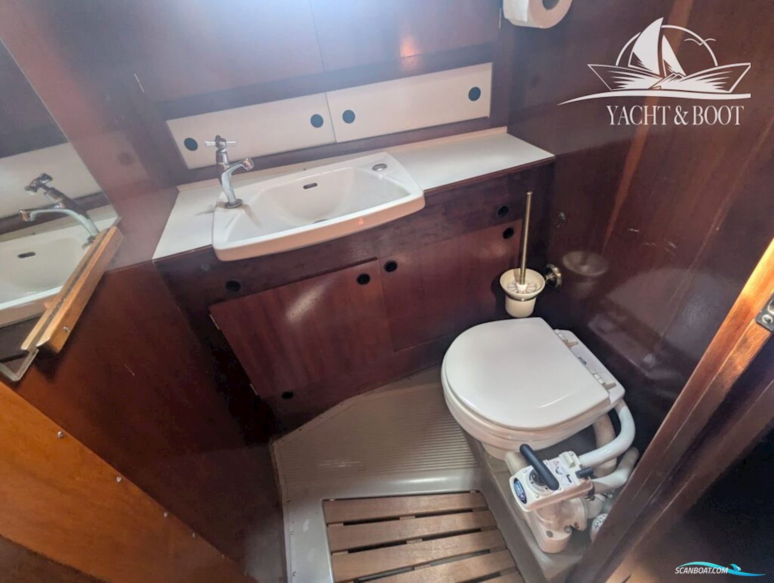 Asmus KG Yachtbau Hanseat 70