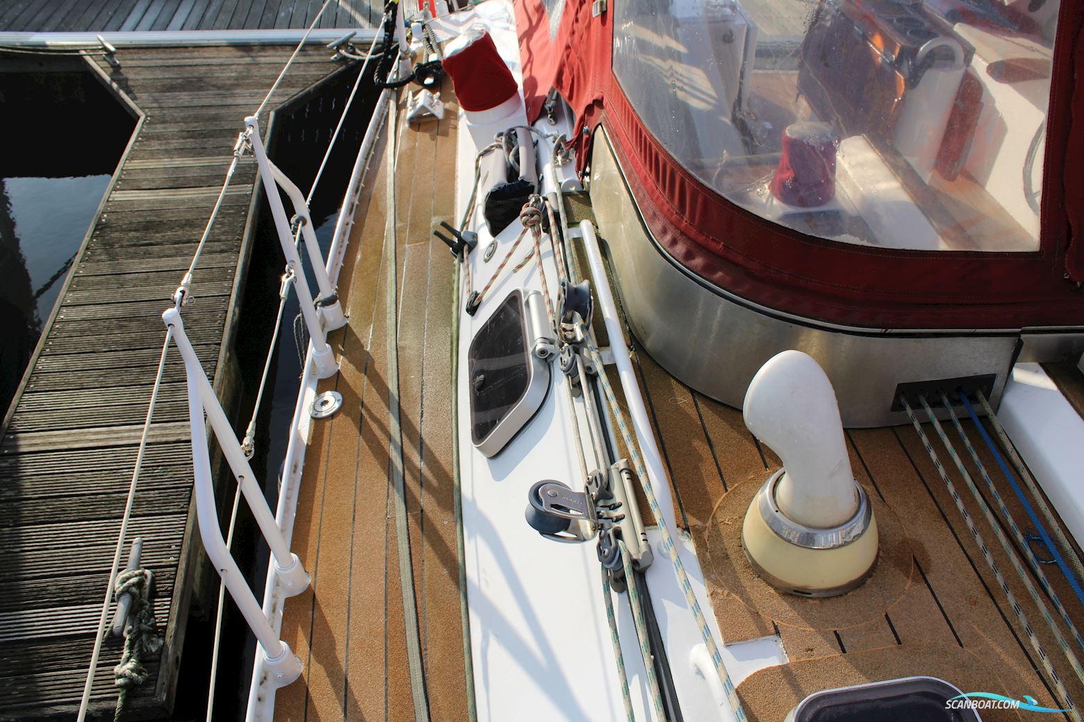 Atlantis 37.5