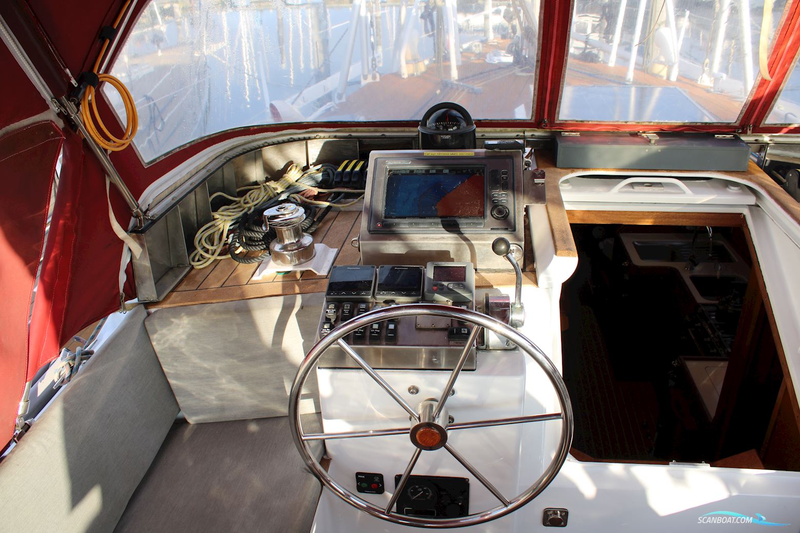 Atlantis 37.5