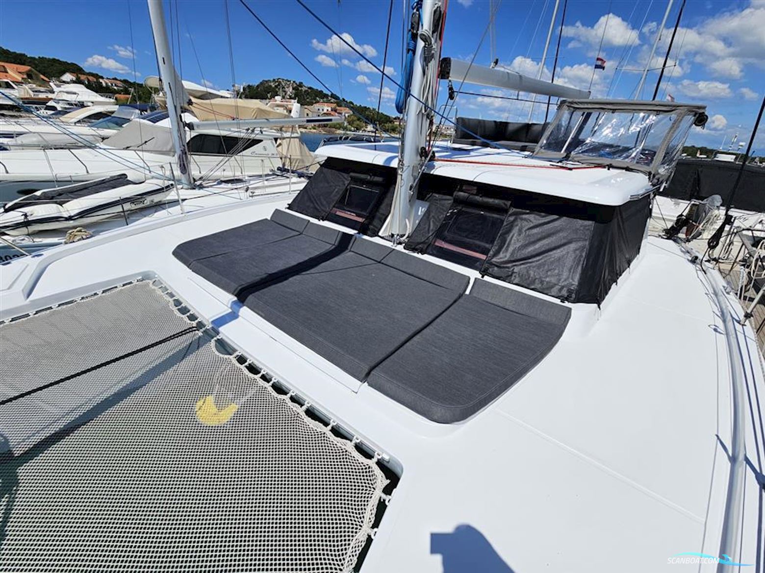 AVENTURA CATAMARANS Aventura 37