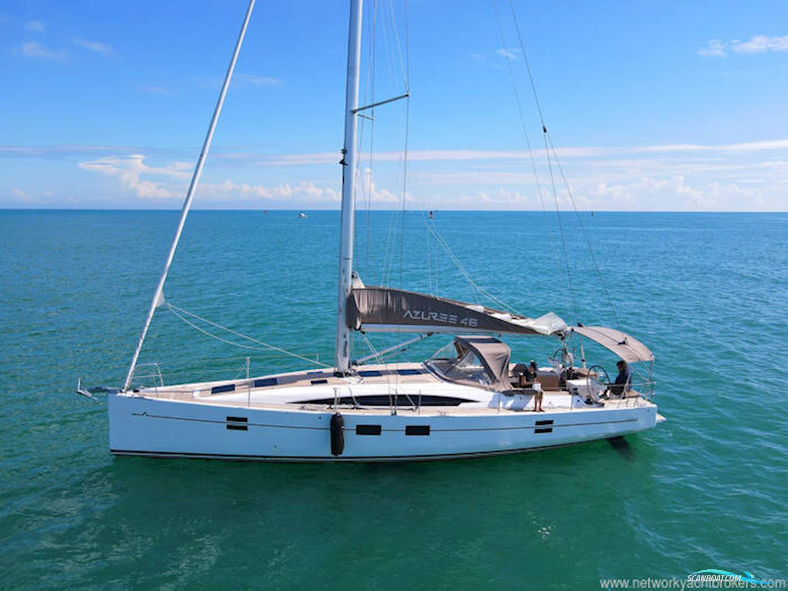 Azuree 46