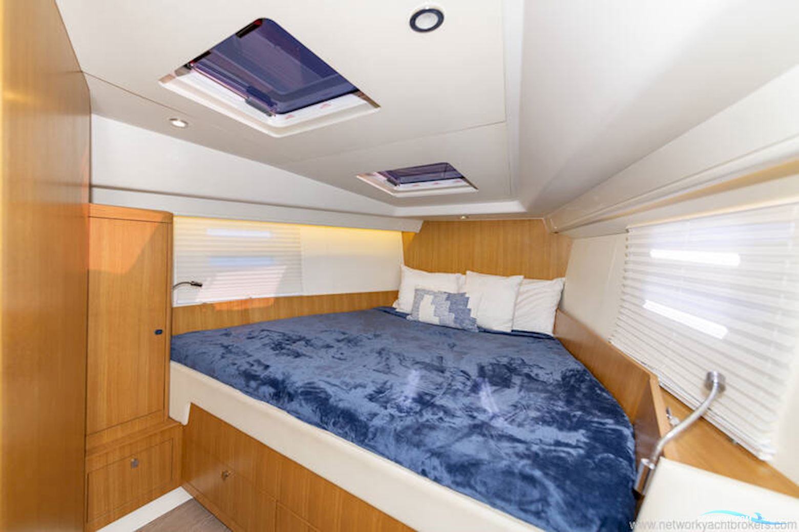 Azuree 46