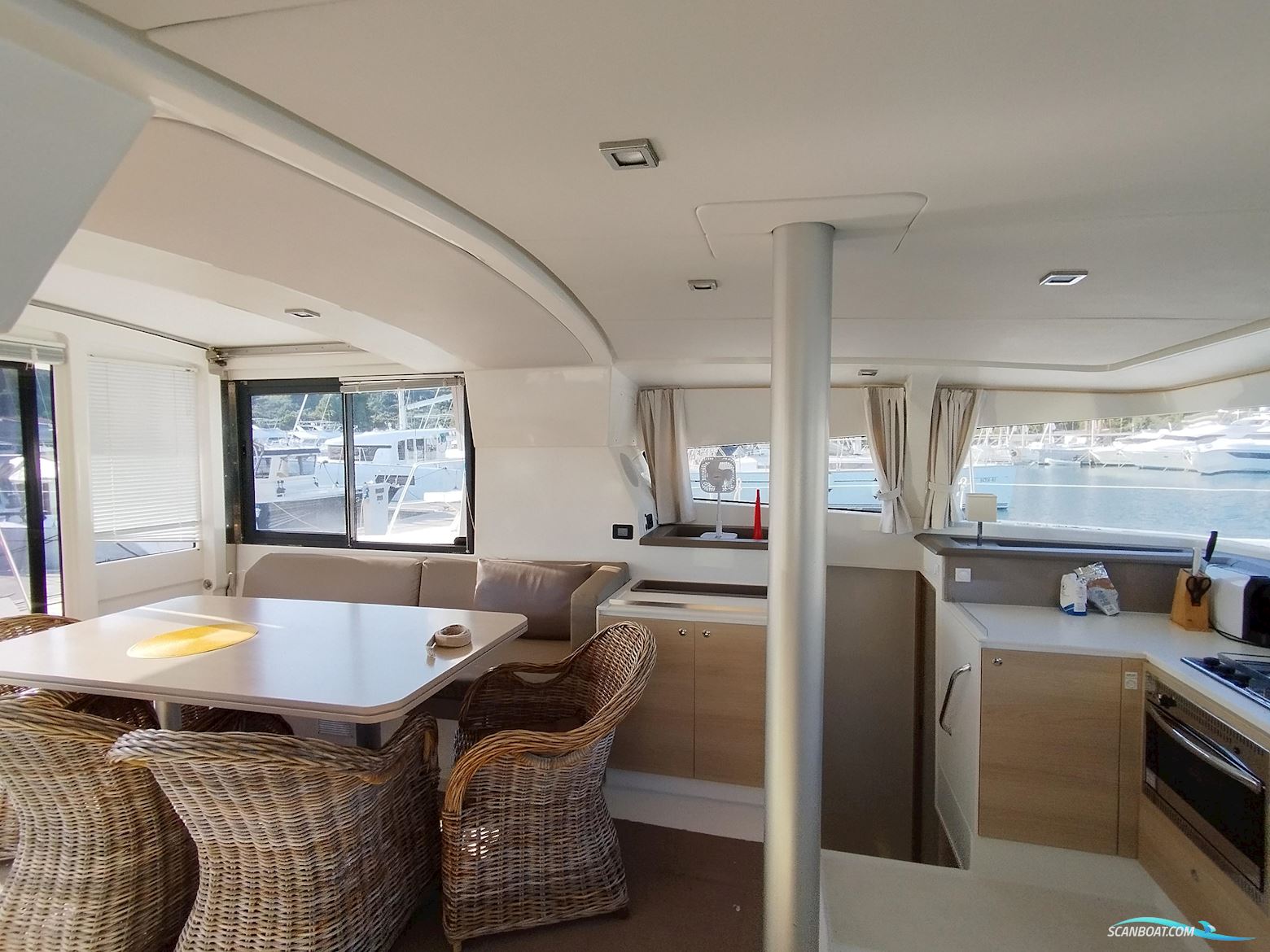 Bali 4.0 Catana
