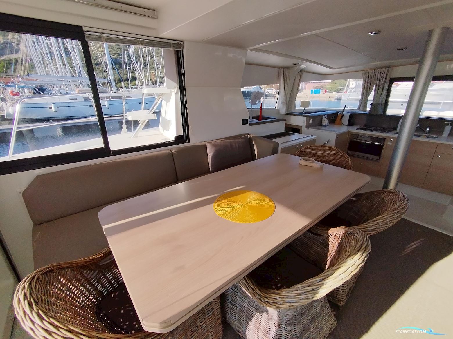 Bali 4.0 Catana