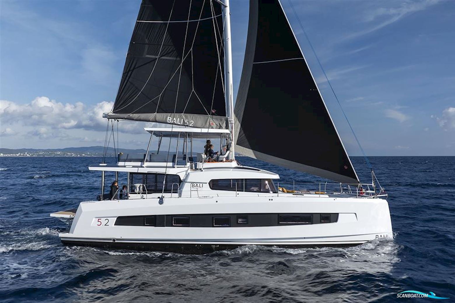 Bali Catamarans 5.2