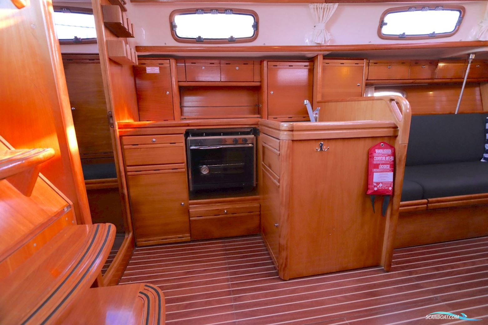 Bavaria  37 Cruiser