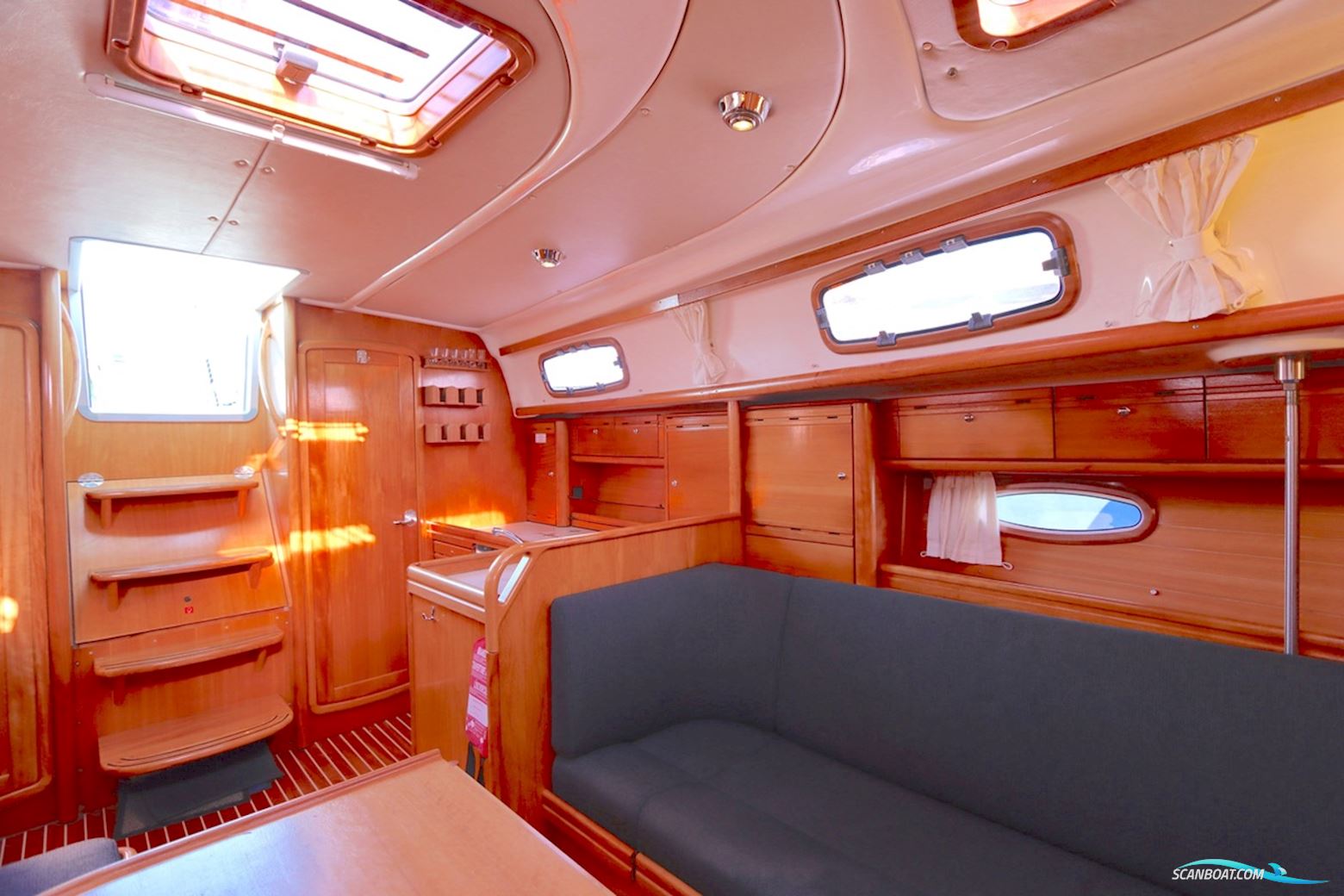Bavaria  37 Cruiser
