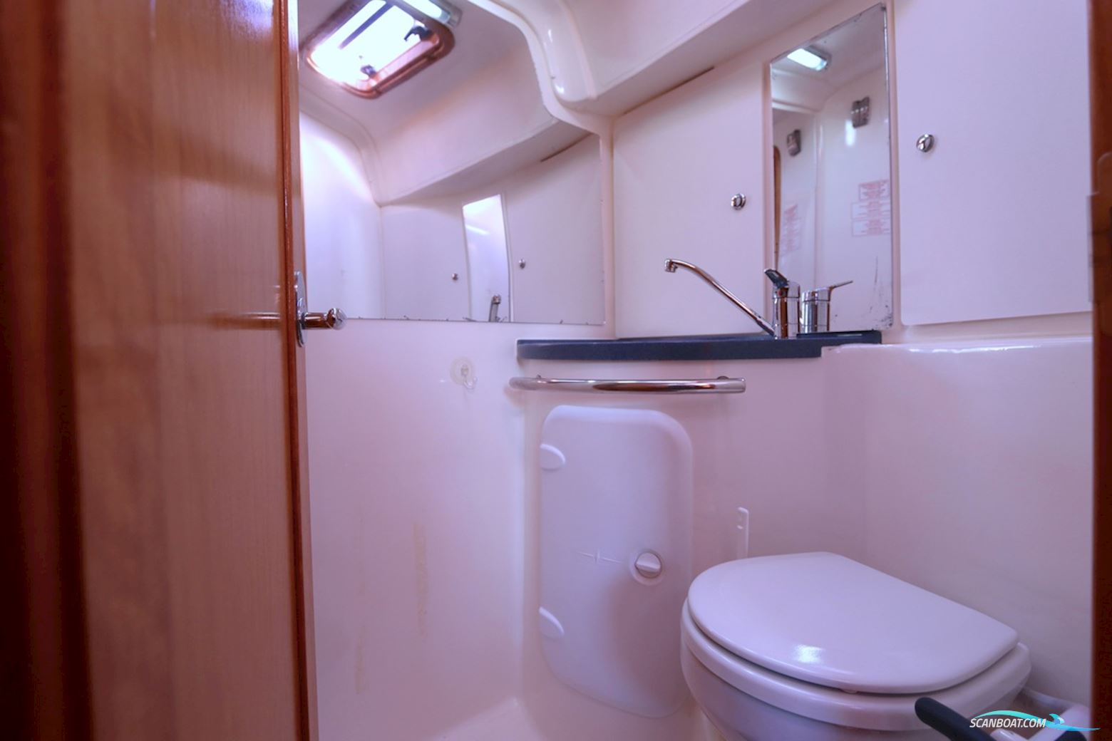 Bavaria  37 Cruiser