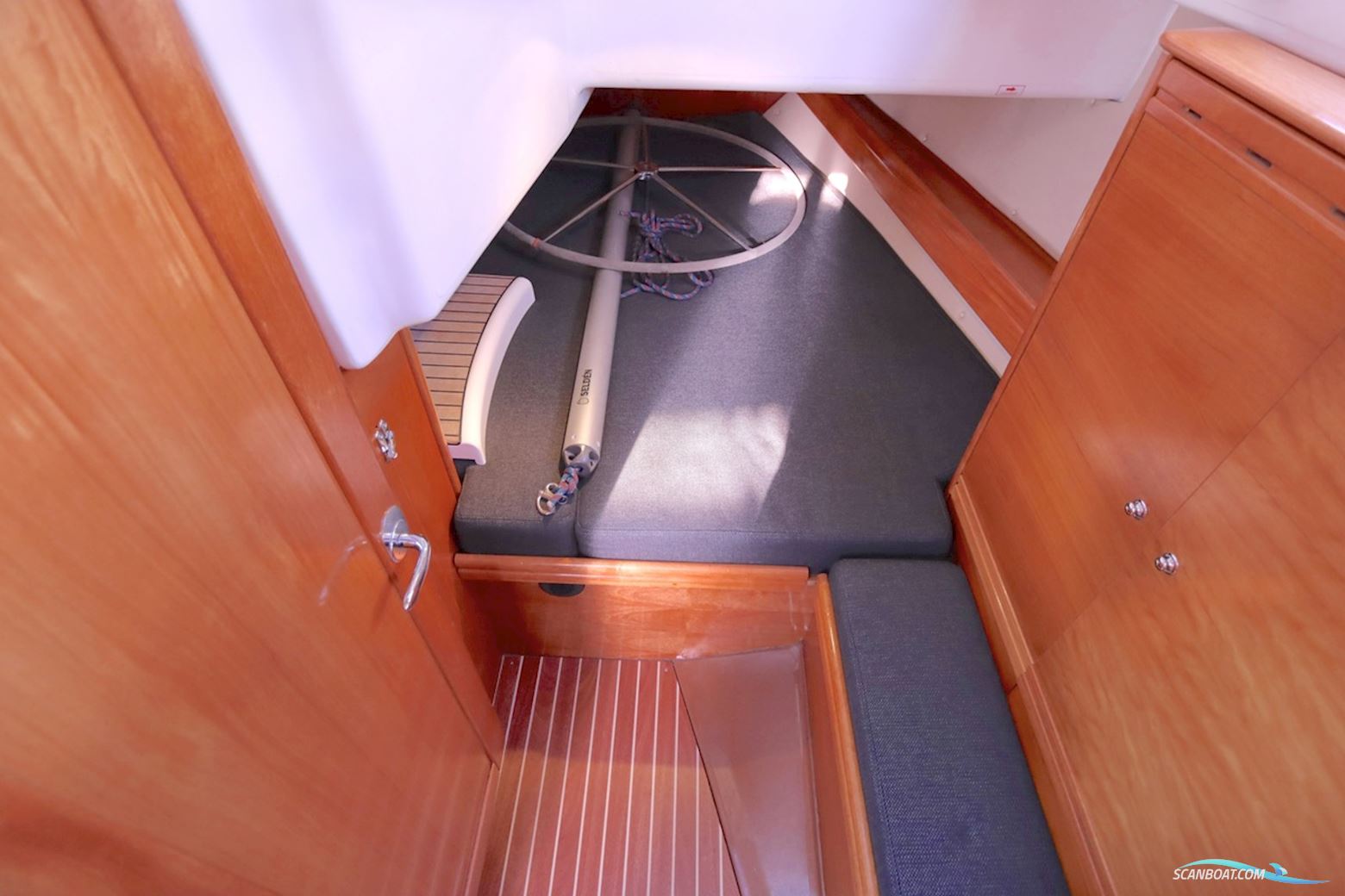 Bavaria  37 Cruiser