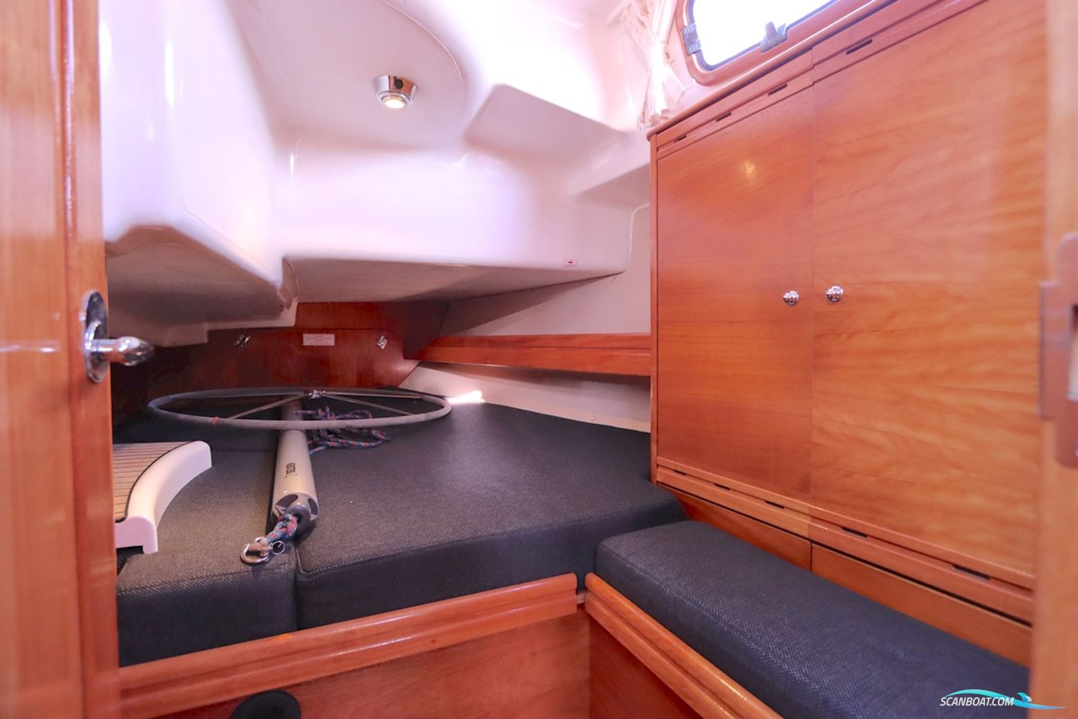 Bavaria  37 Cruiser
