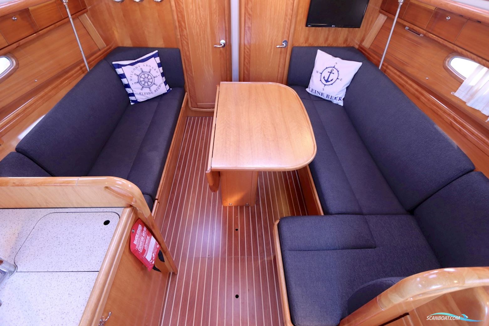 Bavaria  37 Cruiser