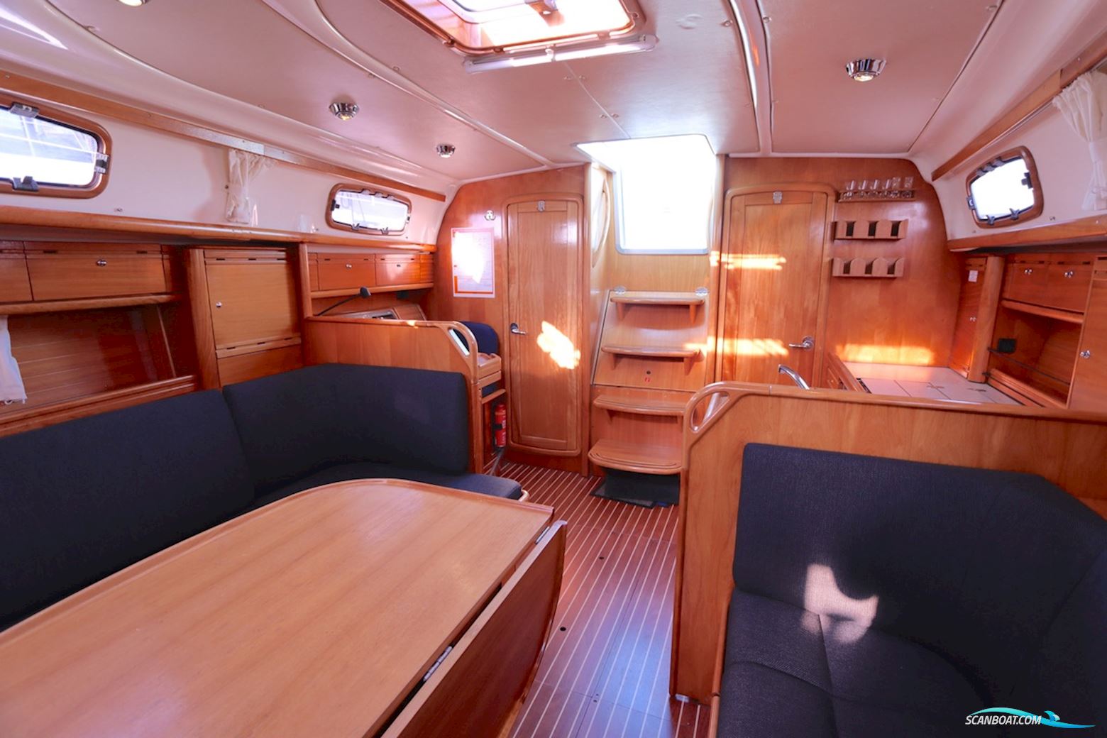 Bavaria  37 Cruiser