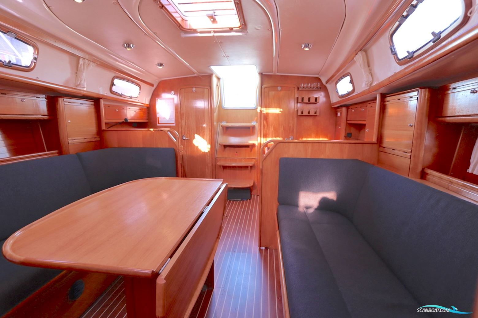 Bavaria  37 Cruiser