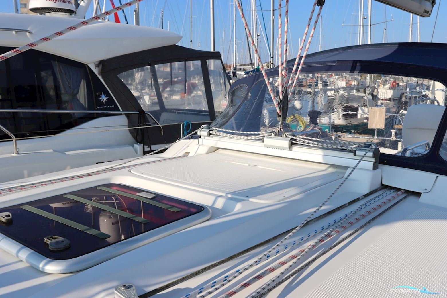 Bavaria  37 Cruiser