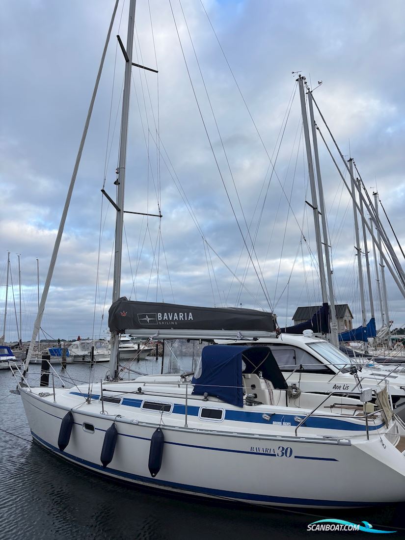 Bavaria 30 plus  Sejlbåd 1994, med Volvo Penta motor, Danmark