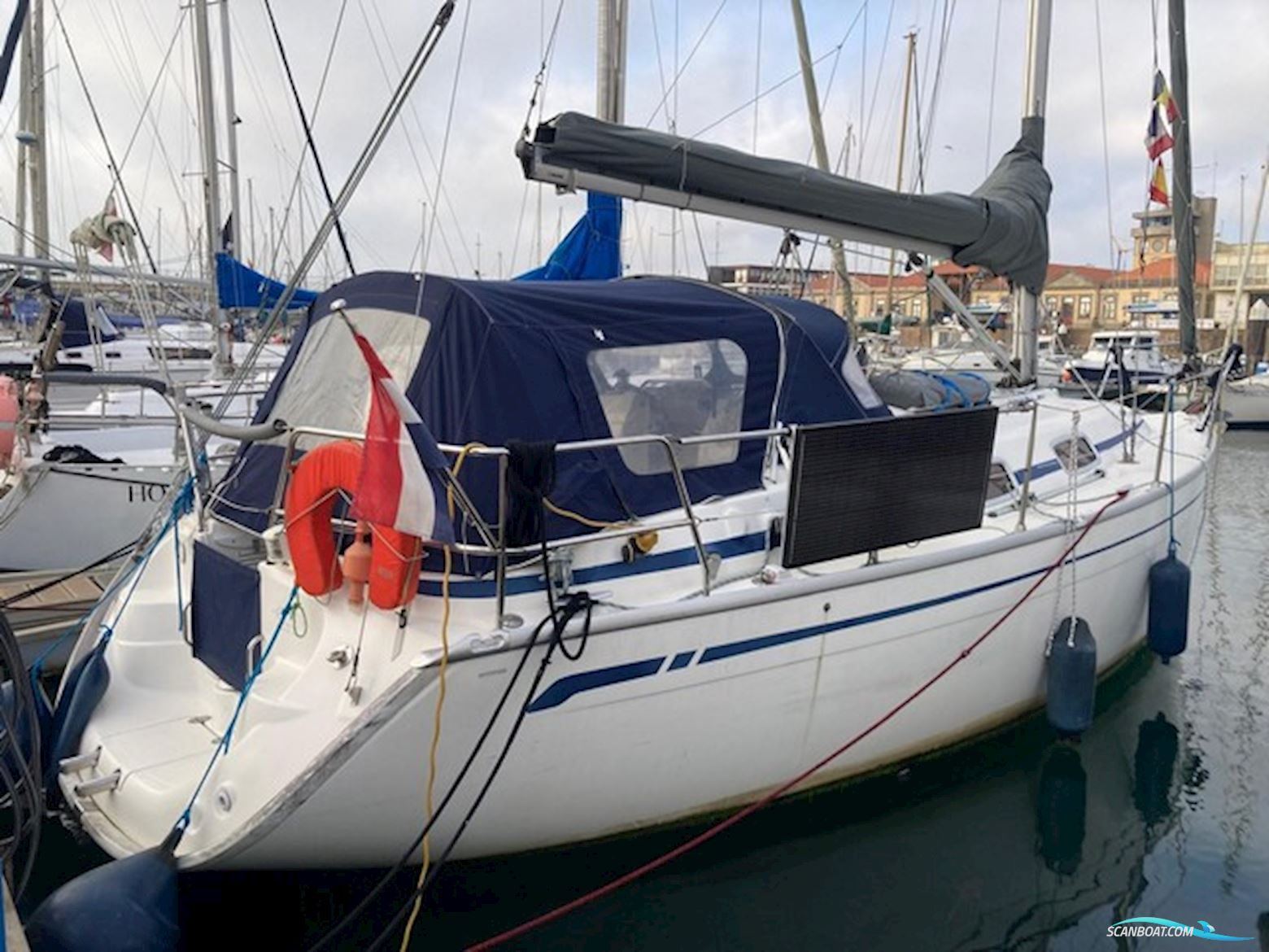 Bavaria 30 Sejlbåd 2006, med Volvo Penta D1-20 motor, Portugal