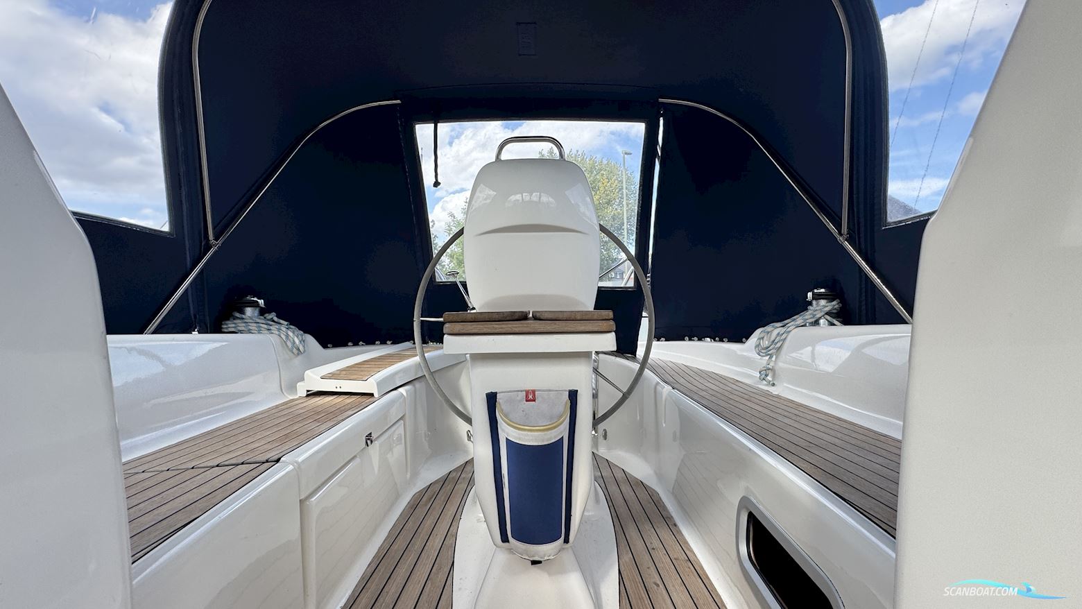Bavaria 30