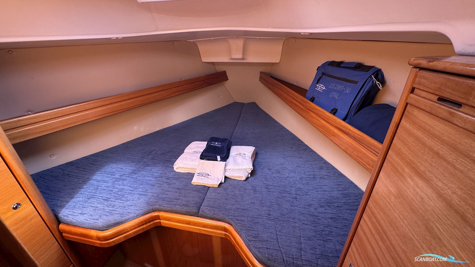 Bavaria 30