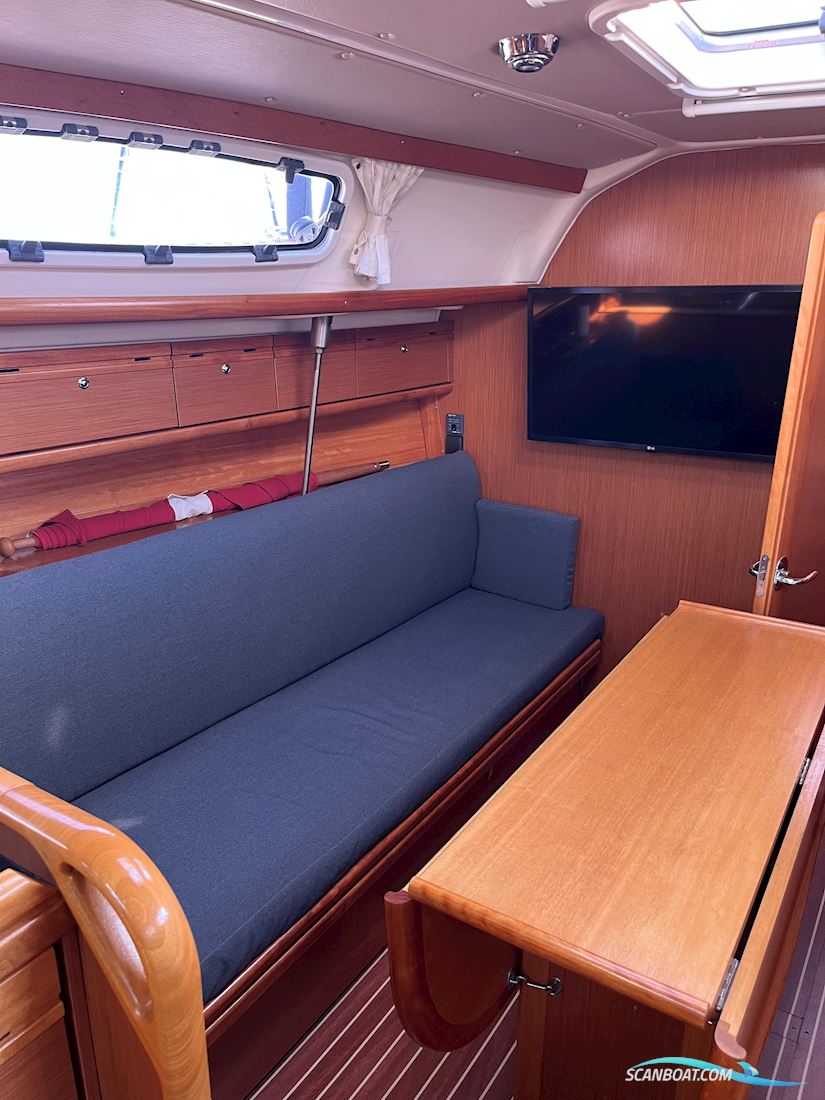 Bavaria 31 cruiser
