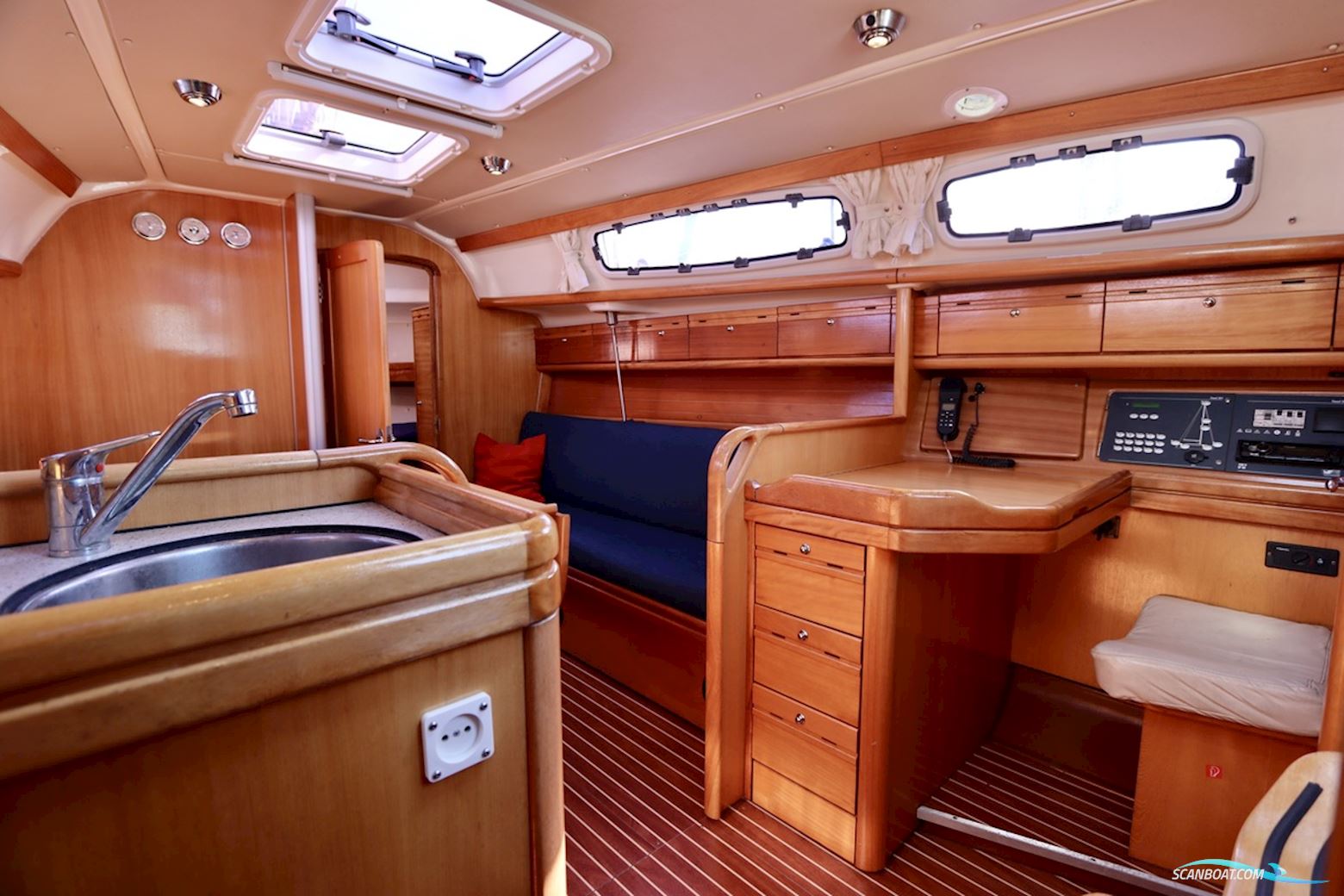 Bavaria 31