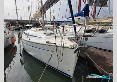 Bavaria 31 Sejlbåd 2000, med Volvo Penta motor, Portugal