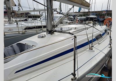 Bavaria 31 Sejlbåd 2000, med Volvo Penta motor, Portugal