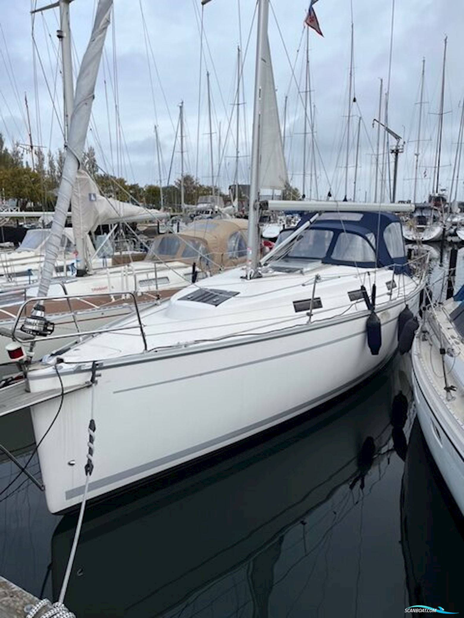 Bavaria 32 Cruiser PRIVATBÅD Sejlbåd 2010, med Volvo Penta D 1 20 motor, Danmark