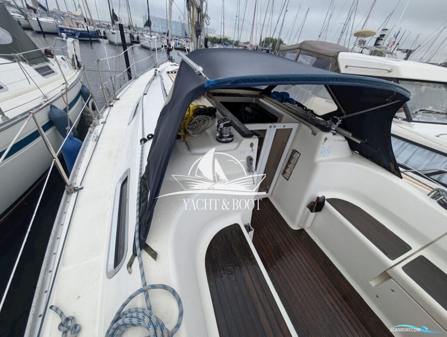 Bavaria 32 Holiday