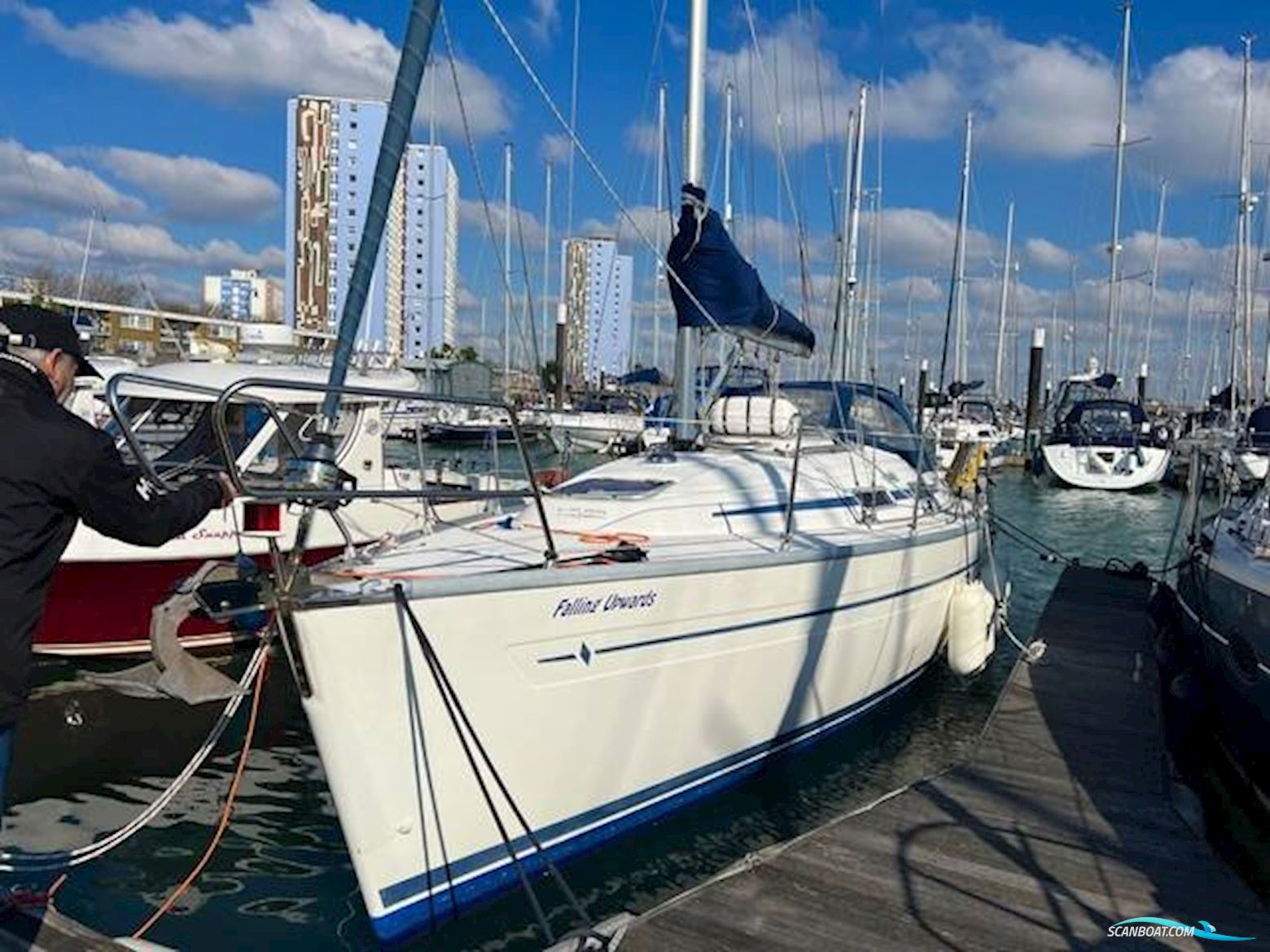 Bavaria 32 Sejlbåd 2004, med Volvo Penta MD2020 motor, England