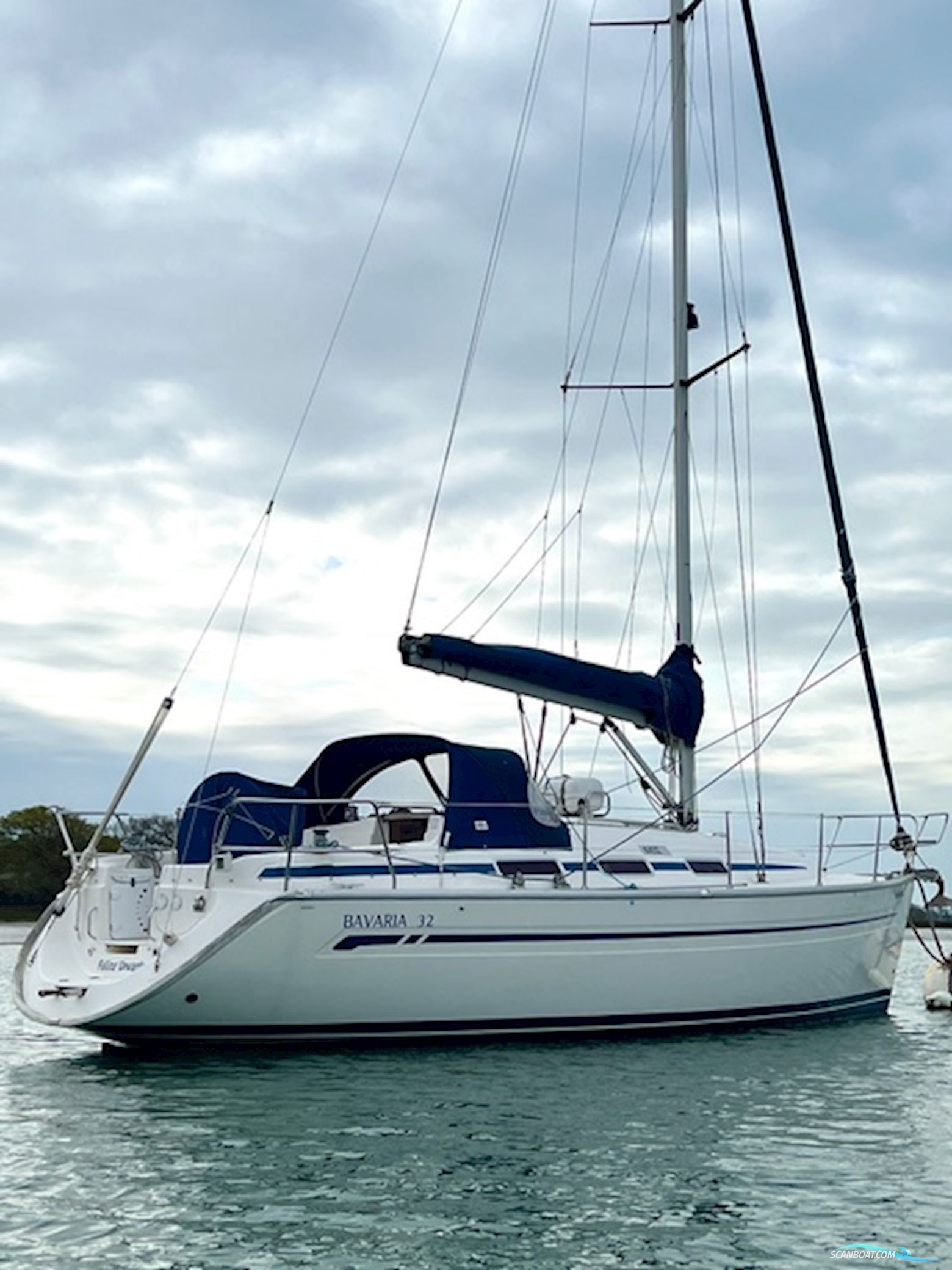 Bavaria 32
