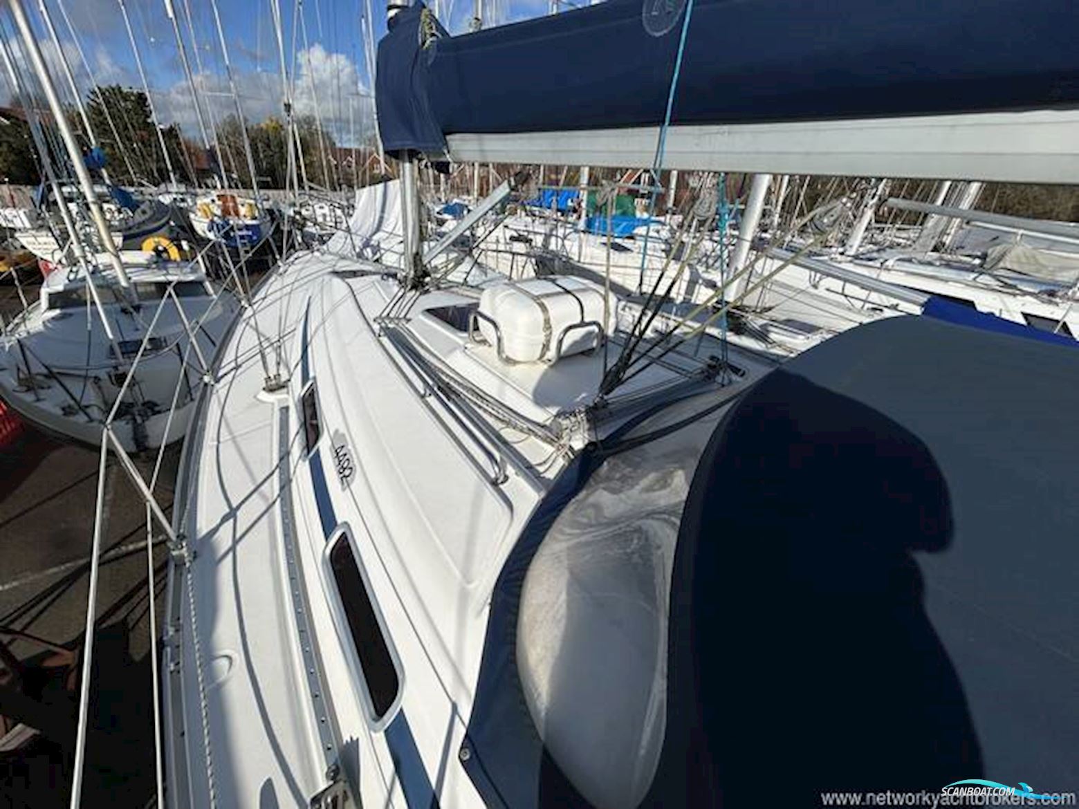 Bavaria 32