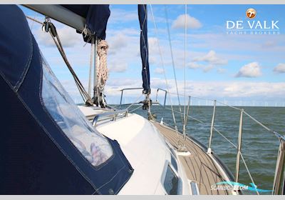 Bavaria 32 Sejlbåd 2002, med Volvo Penta motor, Holland