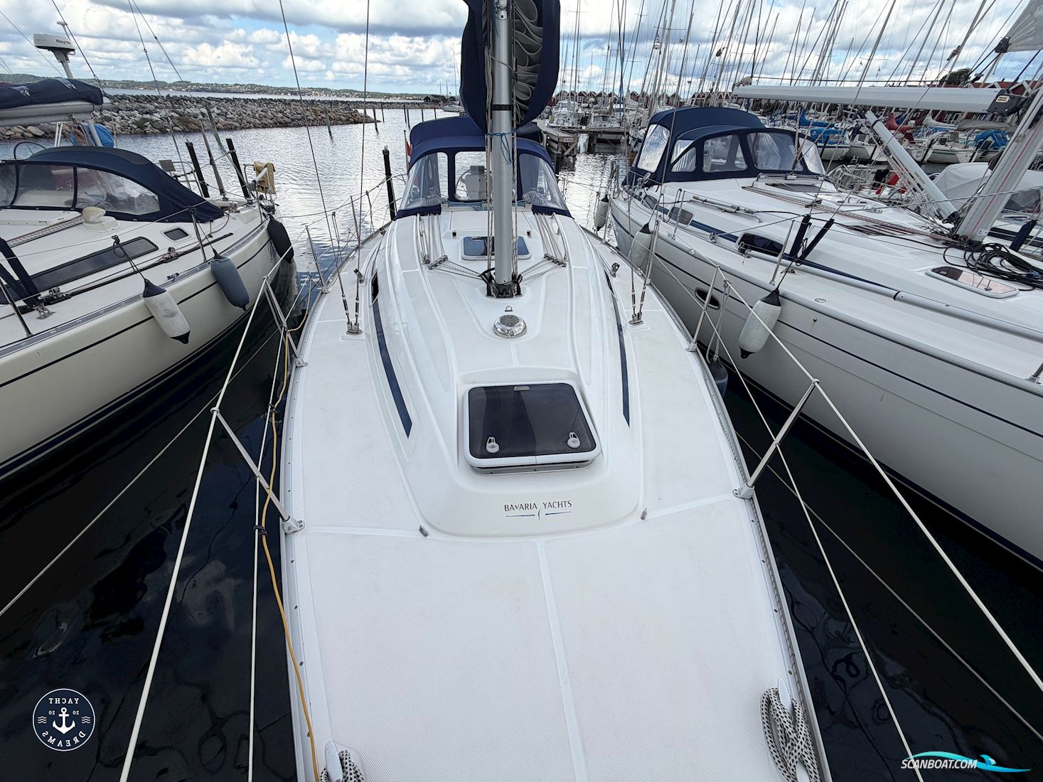 Bavaria 32