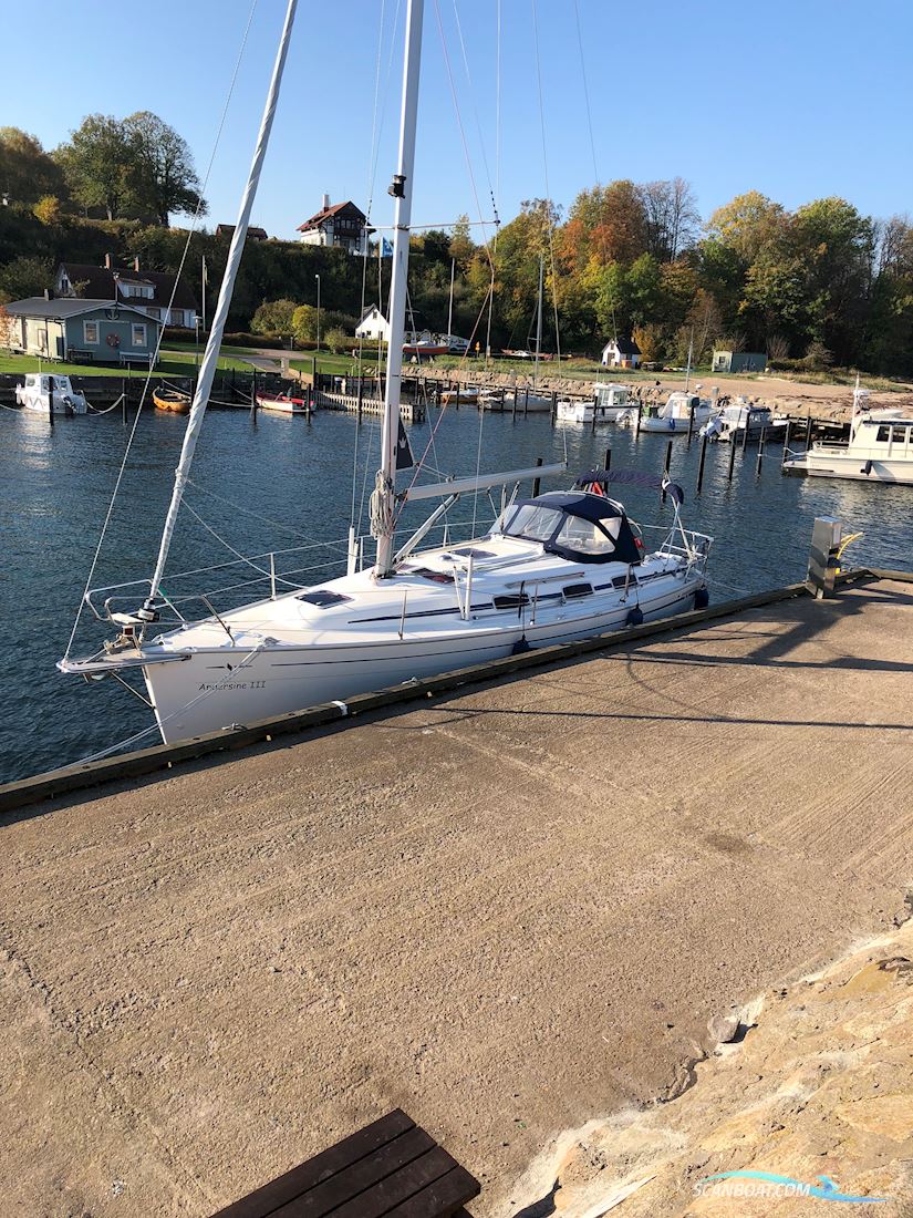 Bavaria 33 Cruiser