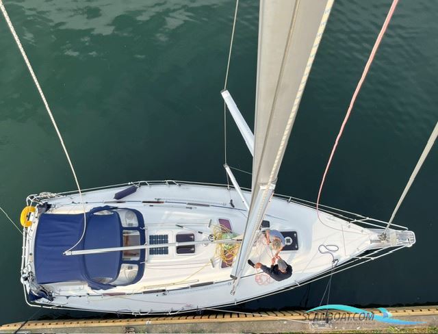 Bavaria 33 Cruiser
