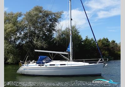 Bavaria 34-2 Sejlbåd 2000, med Volvo Penta MD2030 motor, Holland