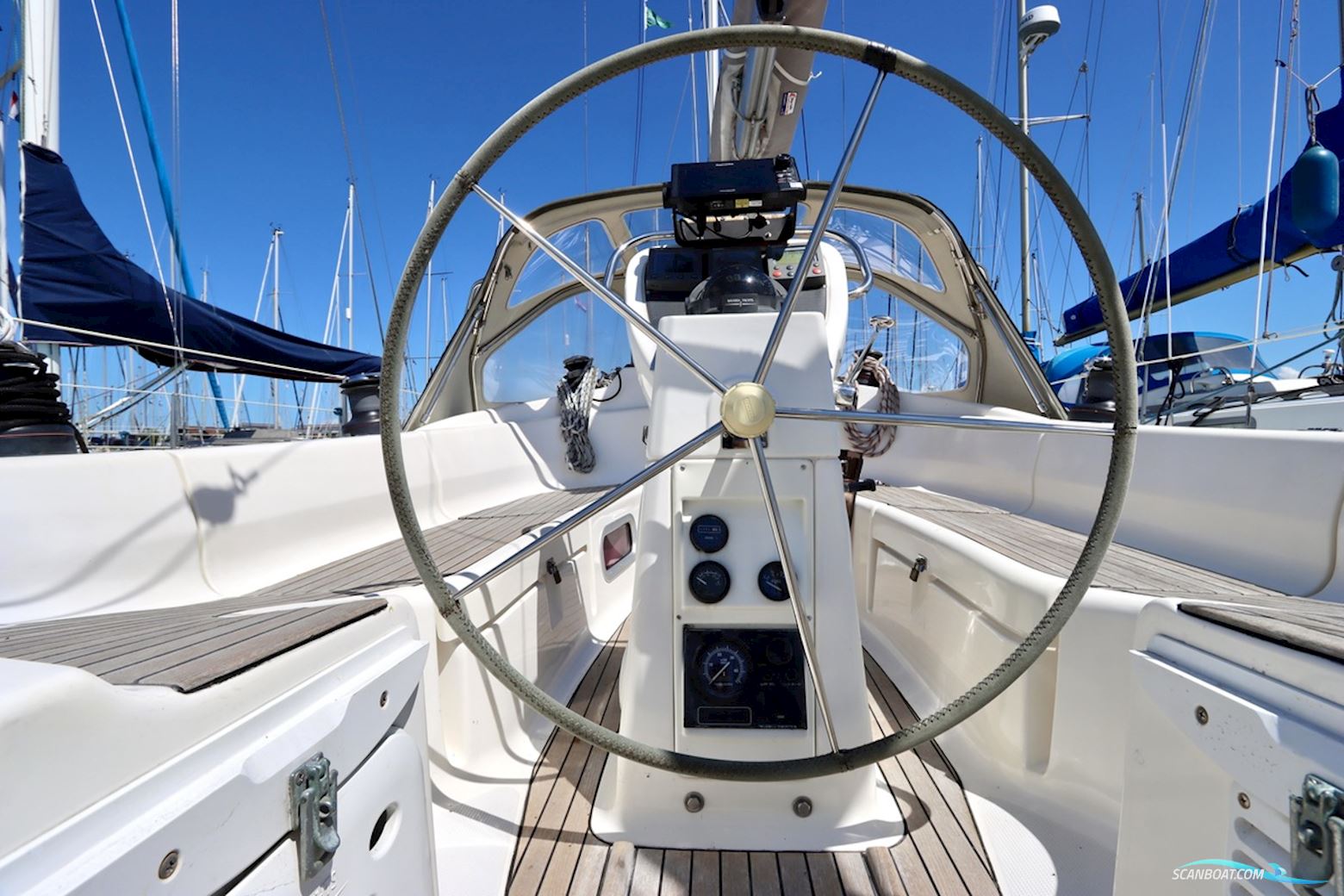 Bavaria 36-2 Custom Line