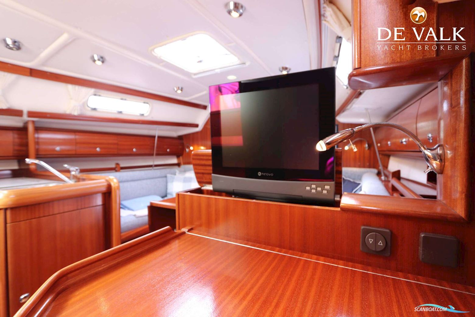 Bavaria 36-2 Custom Line