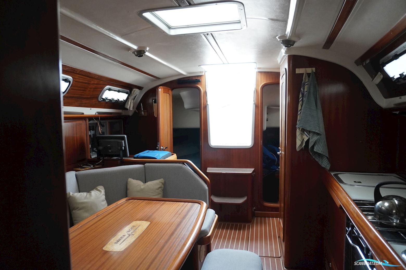 Bavaria 36-3