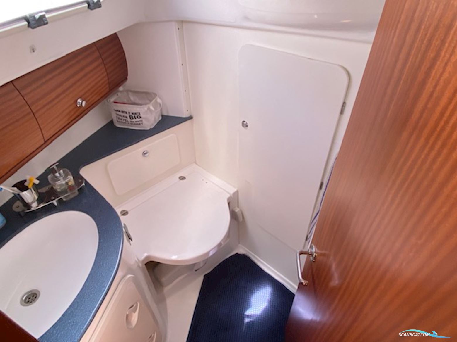 Bavaria 36 Cruiser 2 Cabins