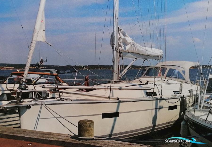 Bavaria 36 Cruiser Sejlbåd 2011, med Volvo Penta D1-30 motor, Danmark