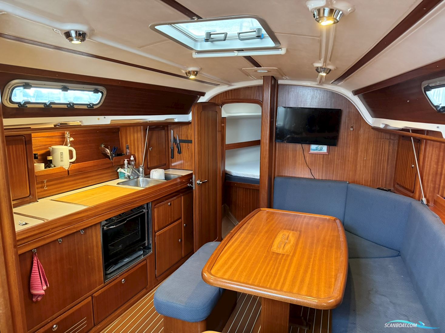 Bavaria 36 Holiday