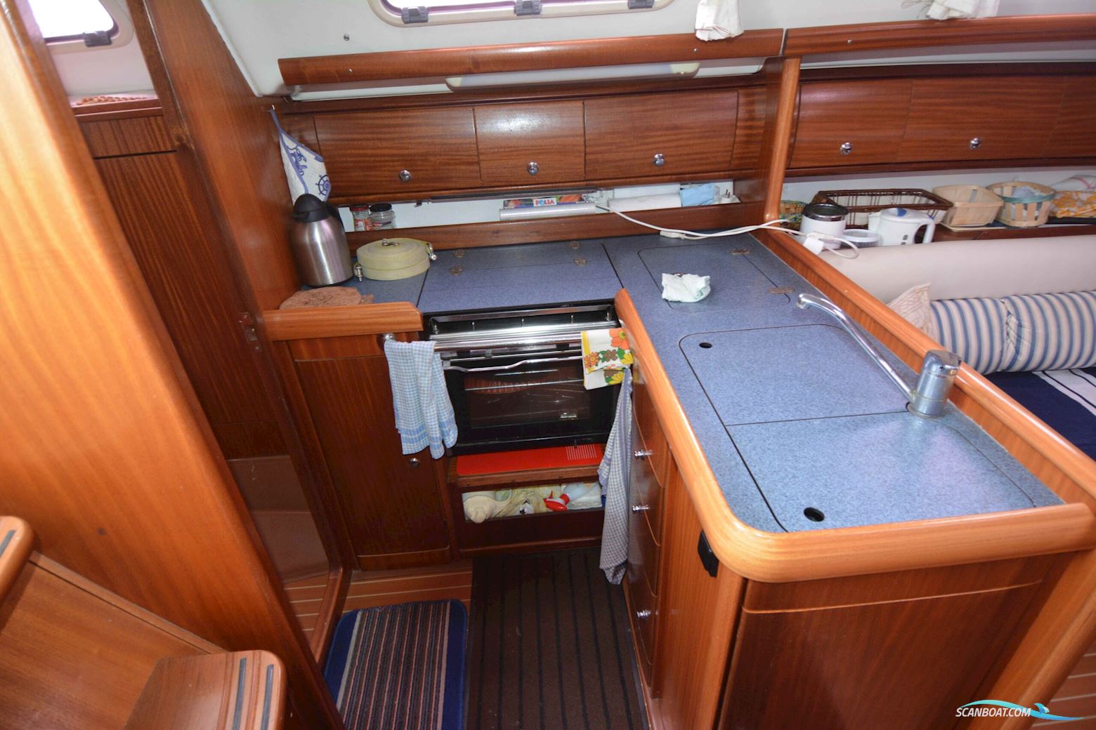 Bavaria 36