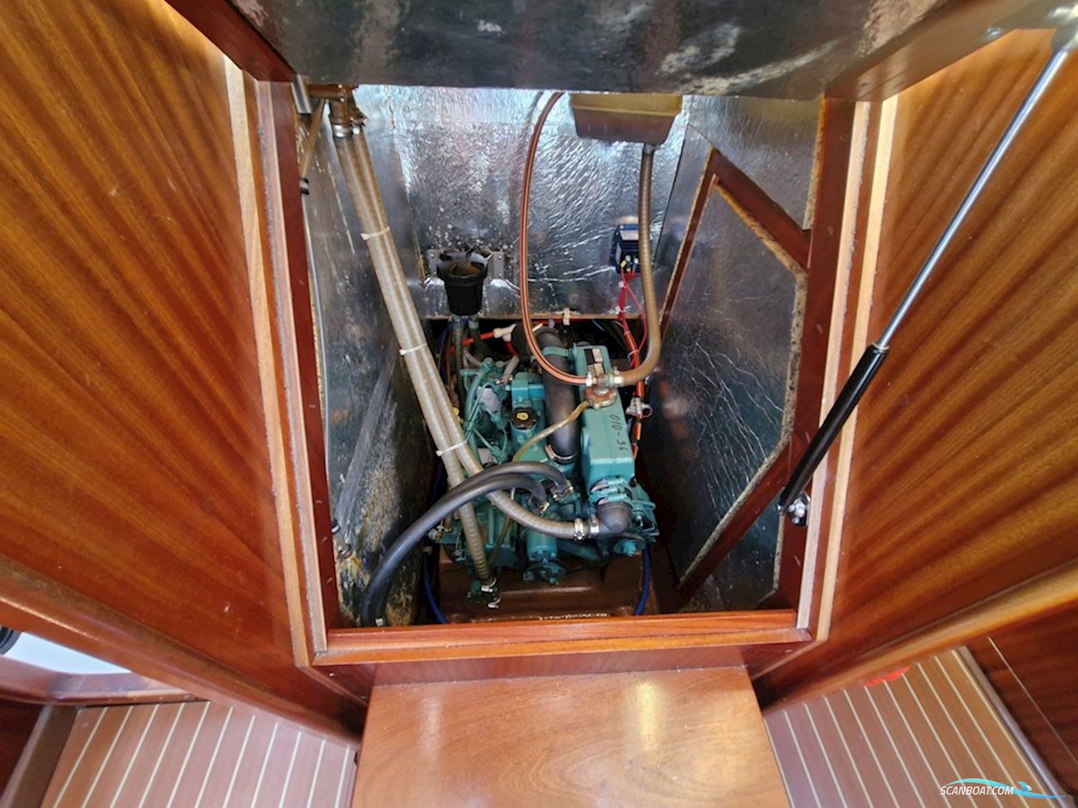 Bavaria 36