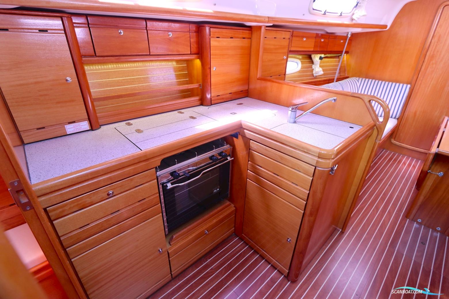 Bavaria 37-2 C
