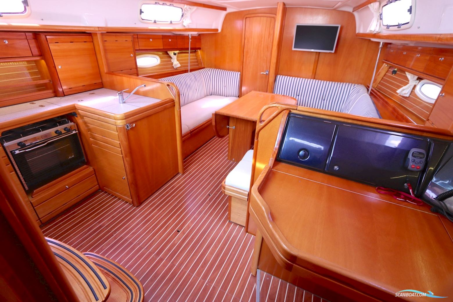 Bavaria 37-2 C